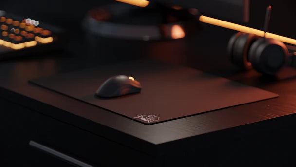 Skypad 3.0 XL glass mousepad a different Breed of pad