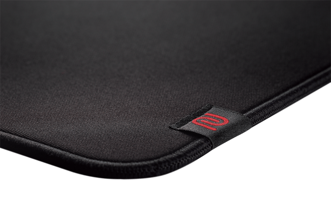 "Smooth Sailing for Gamers: An Evaluation of the Zowie P-SR Soft Mousepad"