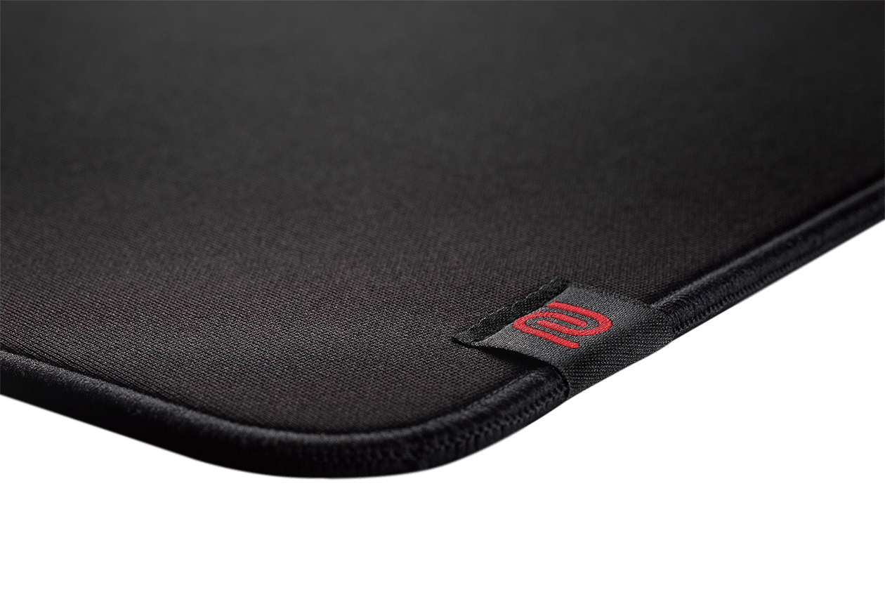 "Smooth Sailing for Gamers: An Evaluation of the Zowie P-SR Soft Mousepad"