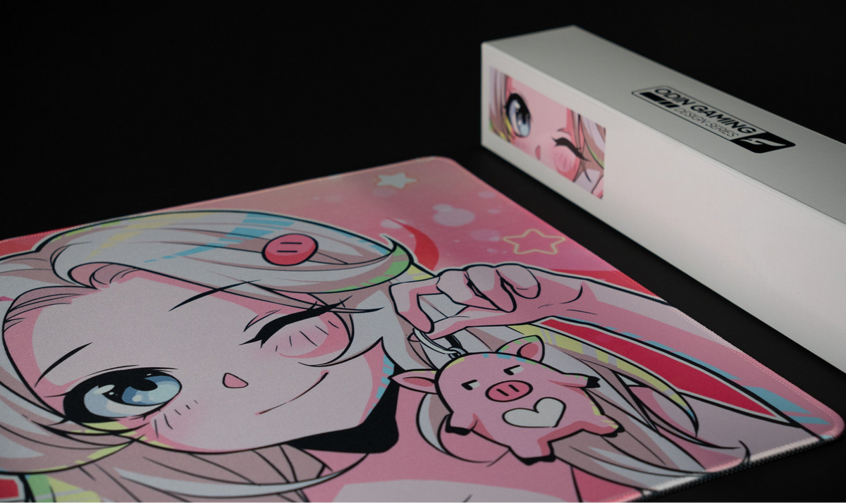 Close-up of the PiggyKiki - Pose printed character artwork