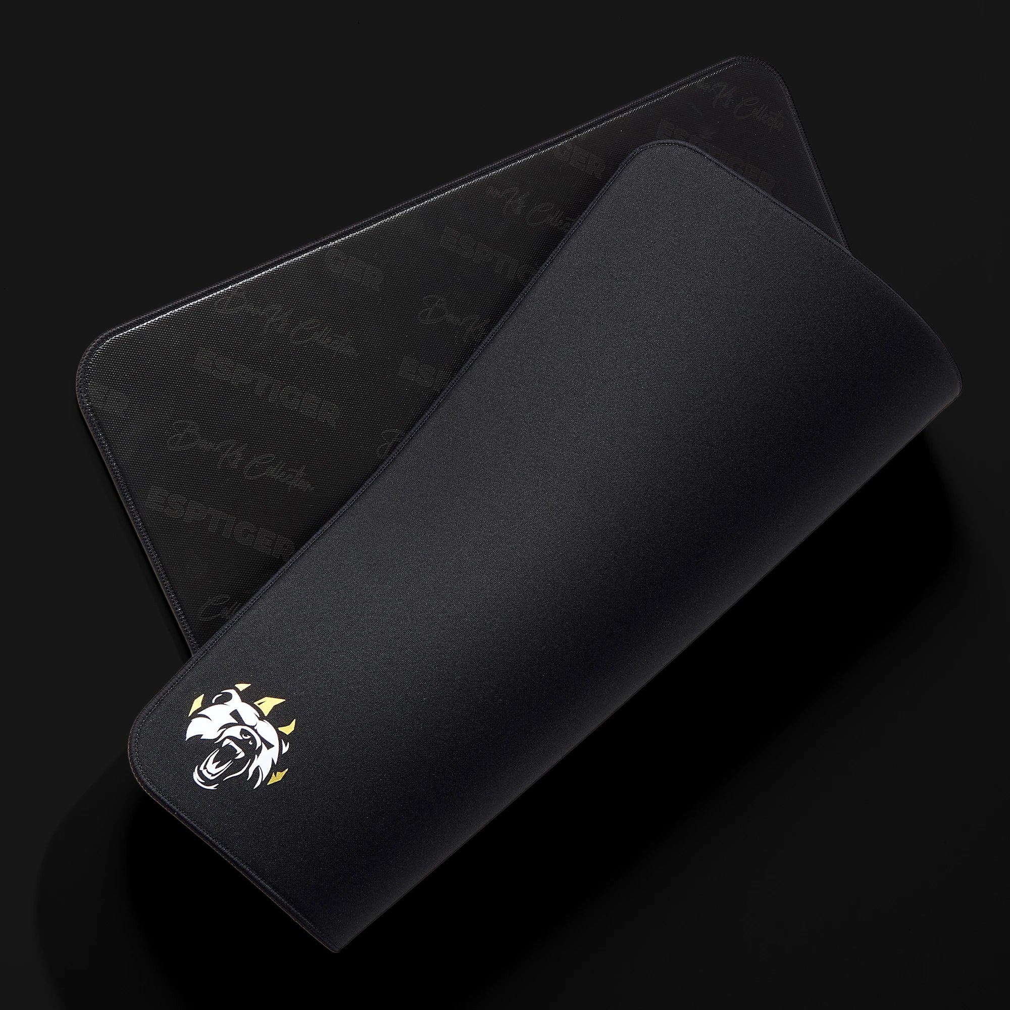 Heavy Claw Mousepad - Banks Collection by EspTiger