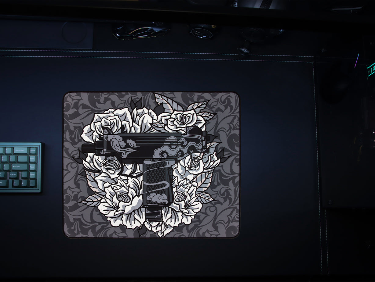 Grandmaster Mor Large Mousepad